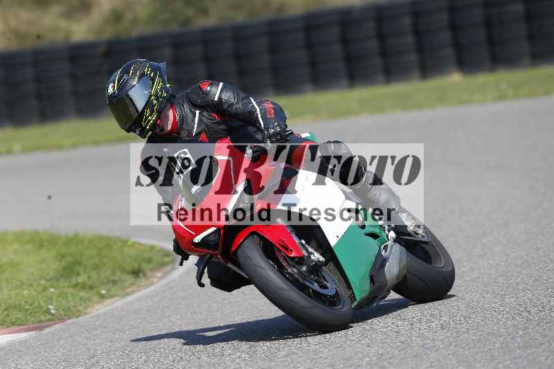 /44 09.08.2025 Plüss Moto Sport ADR/Einsteiger/46
